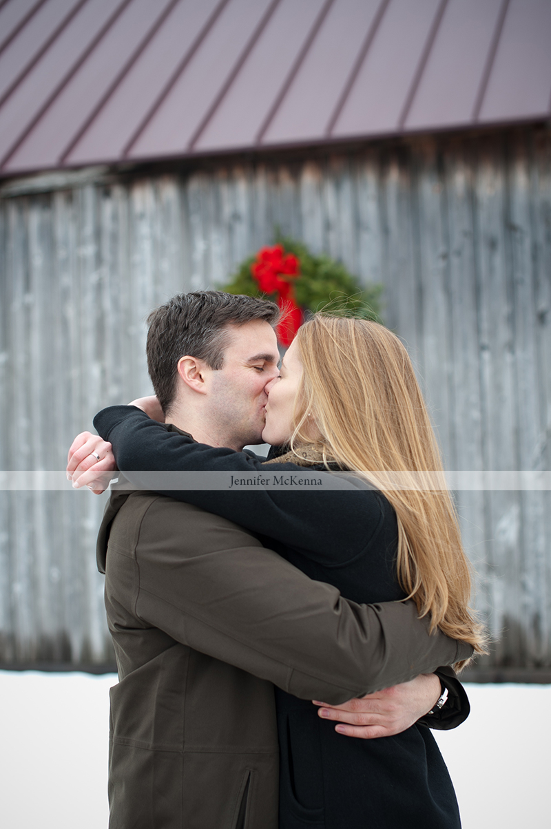 Winter Engagement Photos | Jennifer McKenna Photography